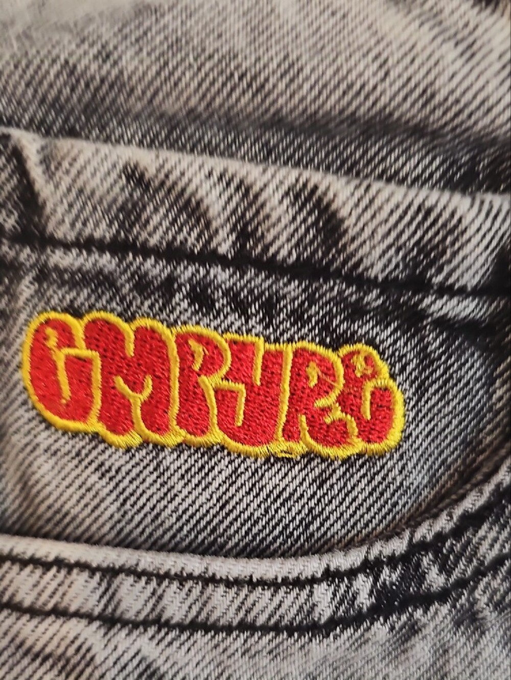 Empyre Relaxed Gray Washed Jeans